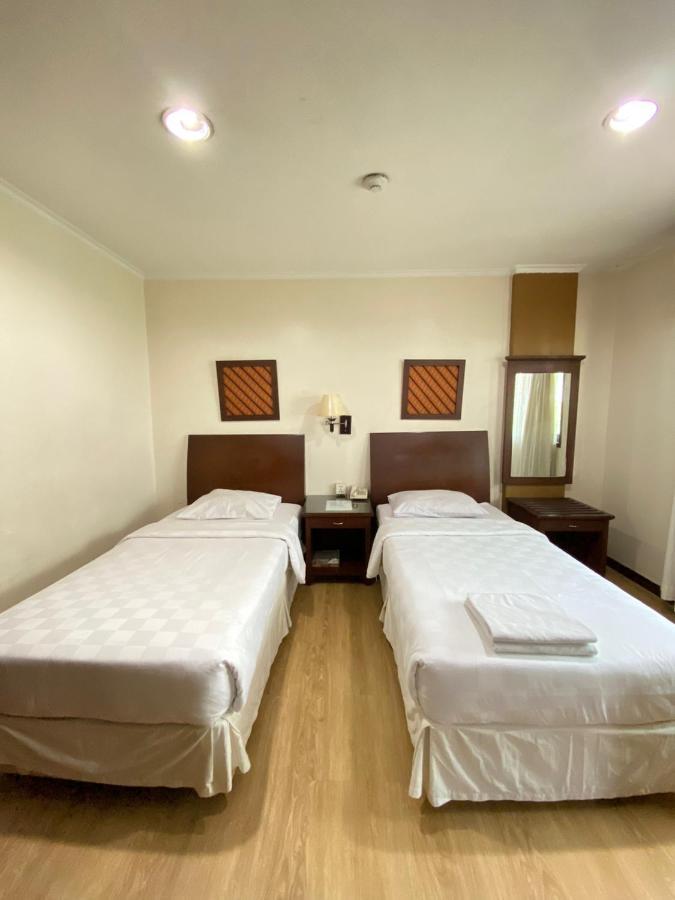Cipta Hotel Wahid Hasyim Jacarta Exterior foto