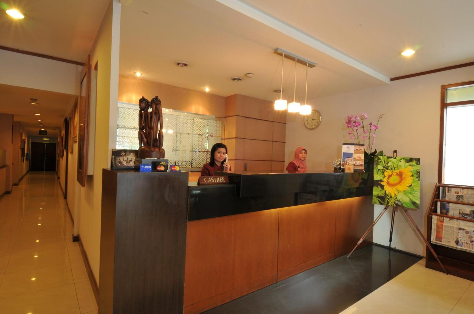Cipta Hotel Wahid Hasyim Jacarta Exterior foto