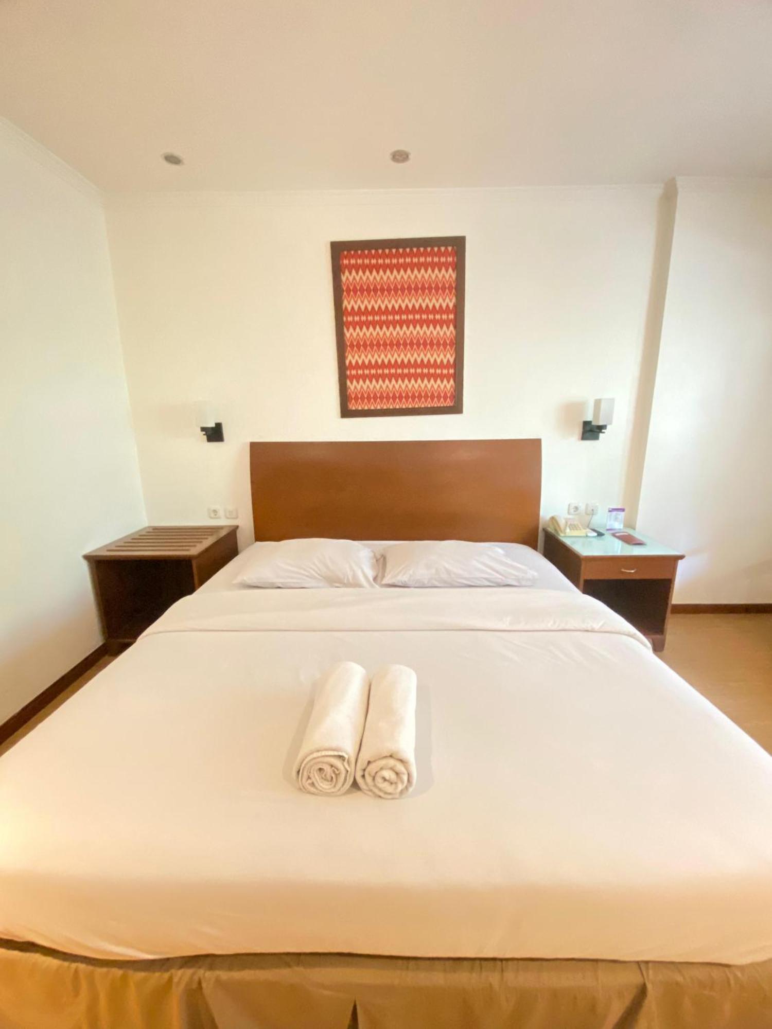 Cipta Hotel Wahid Hasyim Jacarta Exterior foto