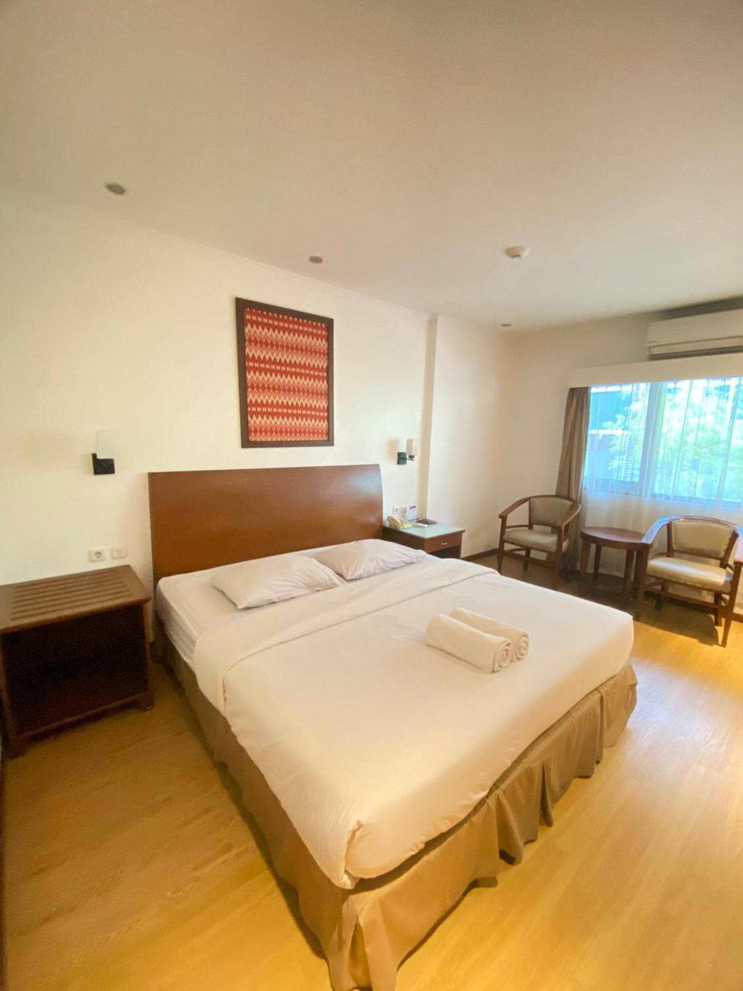 Cipta Hotel Wahid Hasyim Jacarta Exterior foto