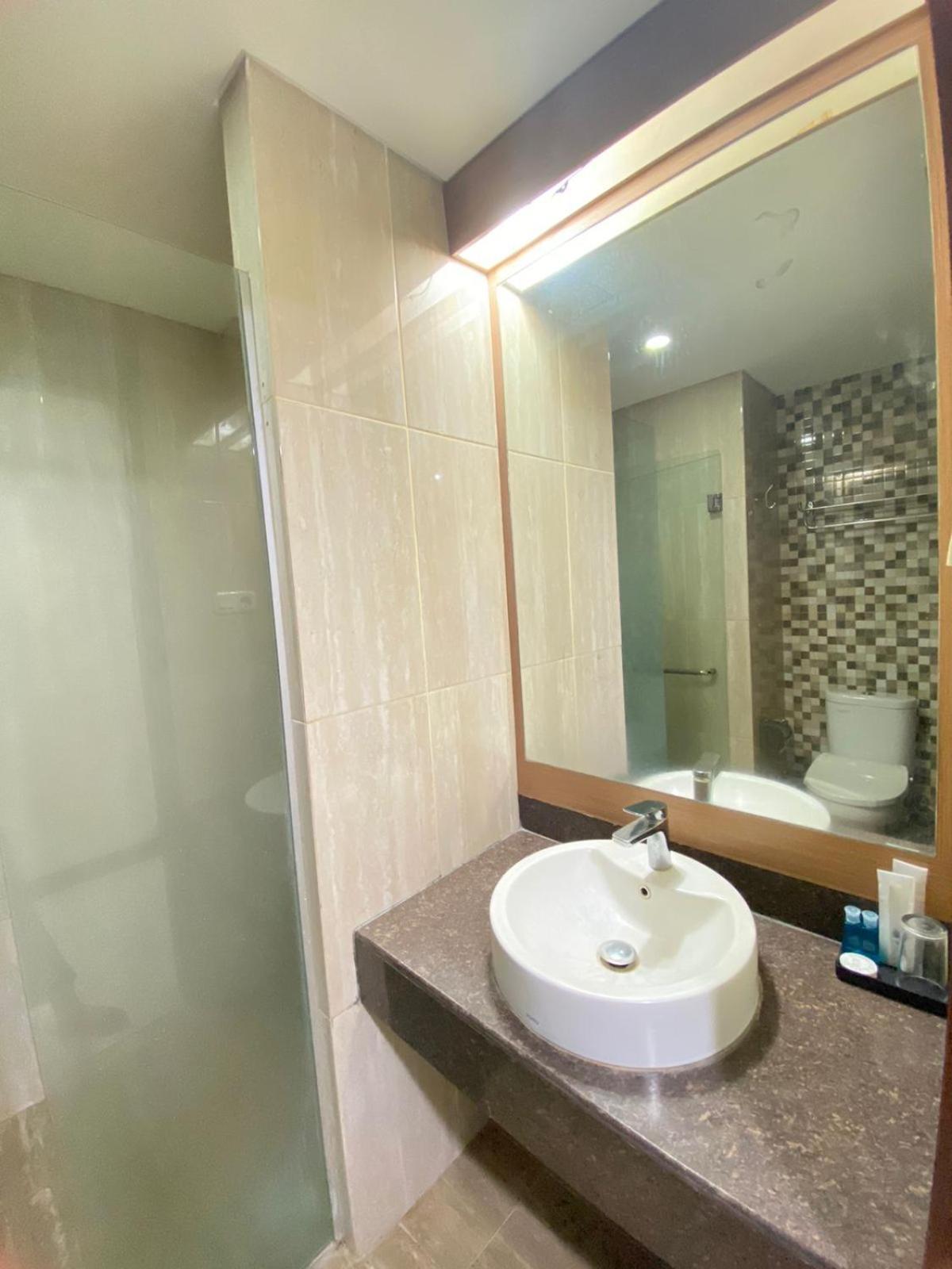Cipta Hotel Wahid Hasyim Jacarta Exterior foto