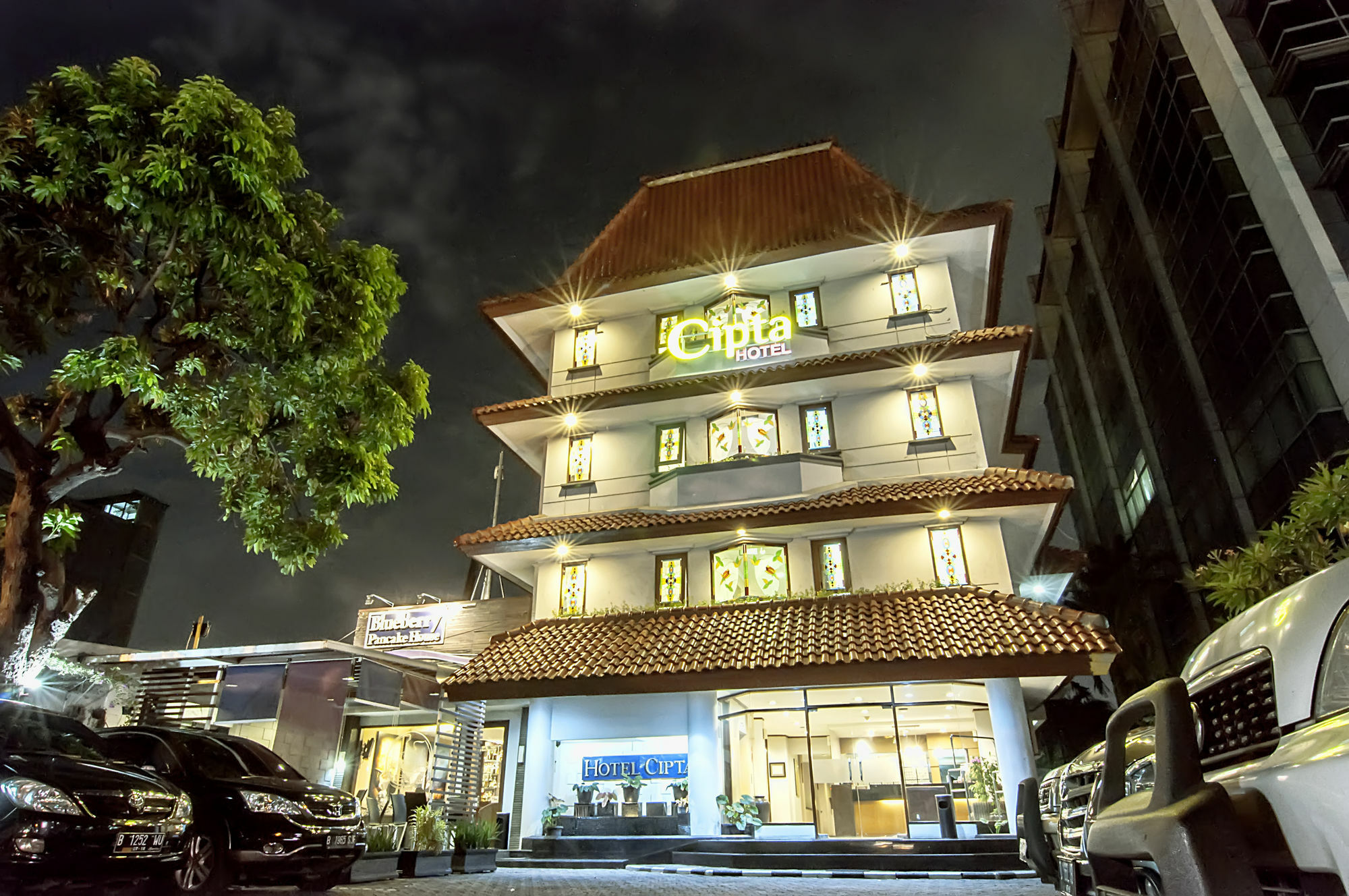 Cipta Hotel Wahid Hasyim Jacarta Exterior foto